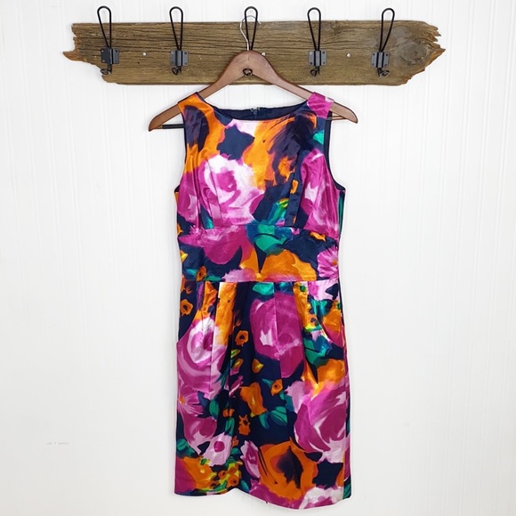 St. John Floral Sheath Dress - Picture 8 of 11